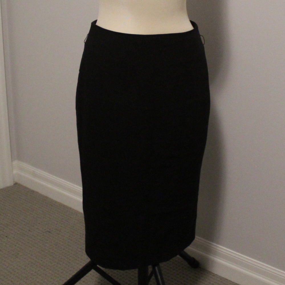 3/$25  RW&Co. Pencil Skirt